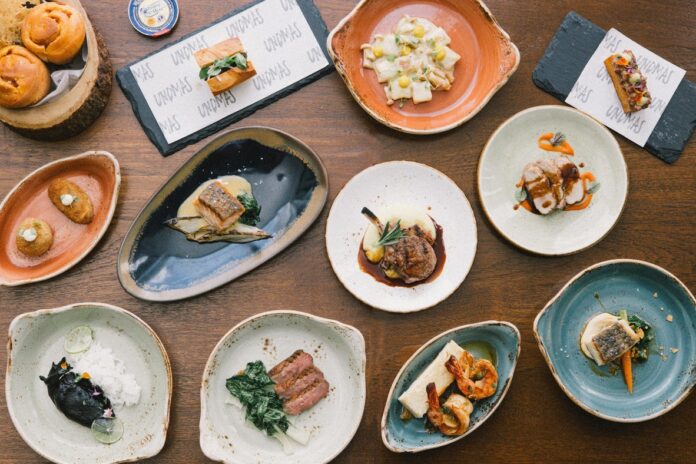 Weekend Lunch Buffet (7)