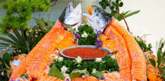 ฟินทุกคำกับความสดฉ่ำของเนื้อแซลมอน ใน Sip & Sizzle: Salmon Edition ณ ห้องอาหารเวนติซี โรงแรมเซ็นทาราแกรนด์ฯ เซ็นทรัลเวิลด์