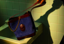 Versace เปิดตัวกระเป๋าคอลเลคชัน PIVOT ครั้งแรกบนรันเวย์ Spring Summer 2026