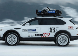 “เบนท์ลีย์ มอเตอร์ส” เปิดตัว Bentayga ‘X’ Concept ต้นแบบสายลุย ณ งาน FAT Ice Race พร้อมปูทางพัฒนายนตรกรรมแบบ OFF-ROAD