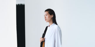 ยูนิโคล่ นำไอเทมพื้นฐานมาตีความใหม่ ในคอลเลคชัน Uniqlo U ฤดูใบไม้ผลิ/ฤดูร้อน 2026 ตอบโจทย์ซัมเมอร์ไลฟ์สไตล์ ภายใต้ธีม “New Rhythm of Color”