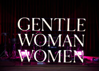 GENTLEWOMAN WOMEN : HER THAI STORY