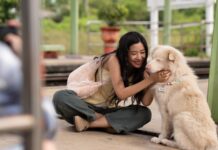 “ตู-ต้นตะวัน” อัปสกิลการแสดง ร่วมงานกับ “ลุงหิมะ” (โกฮังวัยแก่) เผยเบื้องหลังทีมเวิร์กสุดอบอุ่น ในหนัง “โกฮัง..หัวใจโกโฮม” (2 เมษายนนี้ ในโรงภาพยนตร์)