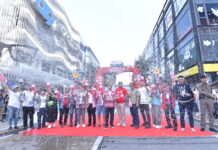 เริ่มระเบิดความมันส์ สาดความฉ่ำกันแล้ว !!! PMCU ร่วมกับ “Coca-Cola” และ การท่องเที่ยวแห่งประเทศไทย Presents สงกรานต์สยาม 2569 เปลี่ยนสยามสแควร์ ให้เป็น “WATERLAND สวนน้ำกลางกรุง” กิจกรรมความสนุก สุดมันส์ อัดแน่นตลอด 4 วัน 4 คืน !! เริ่มตั้งแต่วันนี้ ถึง 15 เมษายน 2569 ตั้งแต่เวลา 11.00 น.- 22.00 น. ณ สยามสแควร์ เที่ยวฟรีตลอดงาน!!