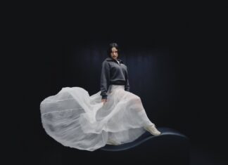 New Balance ชู ROSALÍA นำแคมเปญรองเท้ารุ่นล่าสุด 204L พร้อมตีความดีไซน์สุดคลาสสิกขึ้นใหม่อย่างประณีตยิ่งขึ้นผ่าน Global Ambassador