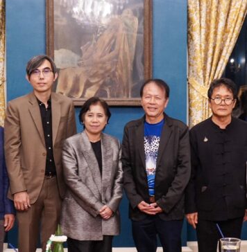 รื่นรมย์งานศิลป์ ณ เทวาลัยแห่งประวัติศาสตร์ โดย โยทะกา จุลโลบล