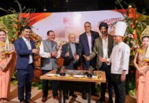 “Barbeque Nation” ยักษ์ใหญ่บุฟเฟต์จากอินเดีย ปักธงสาขาแรกในไทย ณ โรงแรมไฮแอท รีเจนซี่ กรุงเทพ สุขุมวิท ชูไฮไลต์เตาถ่านประจำโต๊ะและบุฟเฟต์นานาชาติ