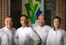4 เชฟระดับตำนาน รวมพลังเนรมิต “The Cantonese Table” ค่ำคืนอาหารกวางตุ้งสุดเอกซ์คลูซีฟ ณ ห้องอาหาร Yu Ting Yuanโรงแรมโฟร์ซีซั่นส์ กรุงเทพฯ ภูมิใจนำเสนอการรวมตัวครั้งสำคัญของสุดยอดเชฟอาหารกวางตุ้งชั้นนำจากกรุงเทพฯ ฮ่องกง และสิงคโปร์