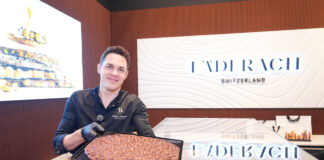 ไอคอนสยาม ต้อนรับ “Elias Läderach” แชมป์โลกช็อกโกแลต ร่วมถ่ายทอดศิลปะแห่งความสดใหม่ของ FrischSchoggi จาก “Läderach” ช็อกโกแลตระดับพรีเมียมจากสวิตเซอร์แลนด์